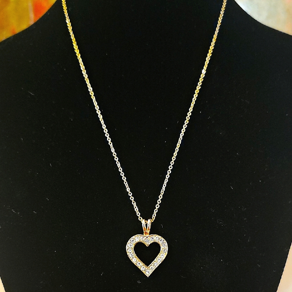 Vintage Goldtone 2-Sided Sparkling Heart Pendant Necklace